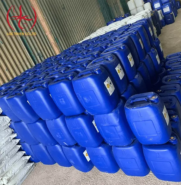Oxy Gia Dai Loan H2O2 50% 35Kg Can